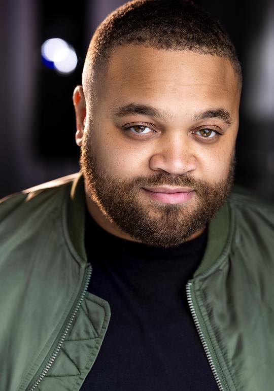 凯文·桑德斯 Kevin Saunders照片