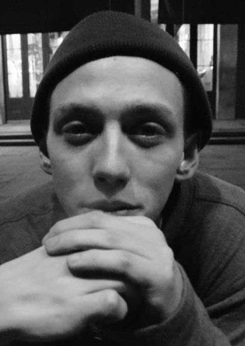 纳丹·穆里根 Nathan Mulligan照片