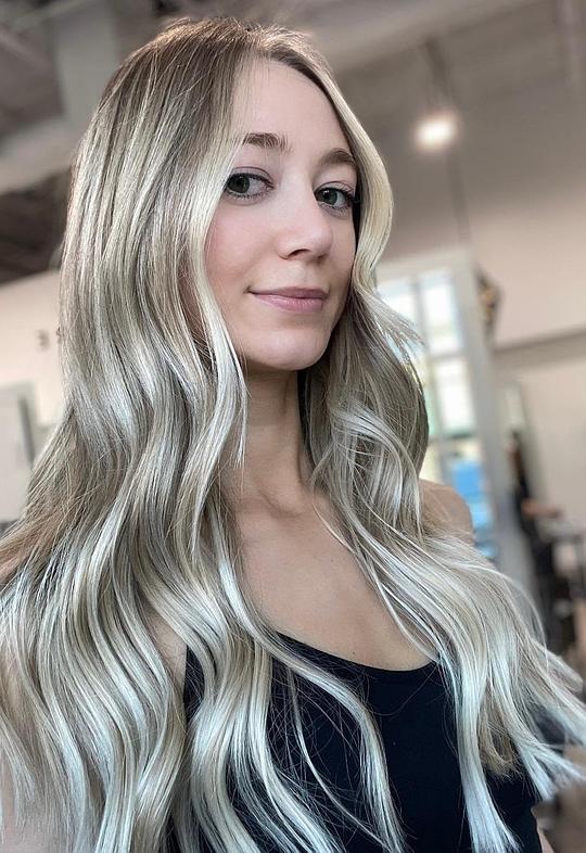 泰莎·布儒瓦 Tessa Bourgeois照片