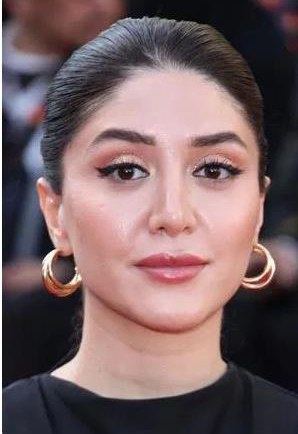 尼乌莎·阿赫希 Niousha Akhshi照片