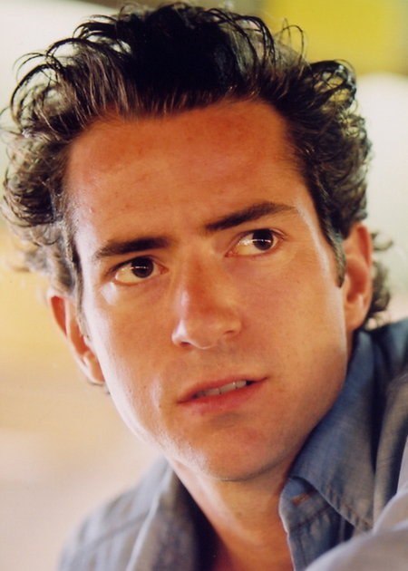 阿德里亚诺·阿拉贡 Adriano Aragon照片