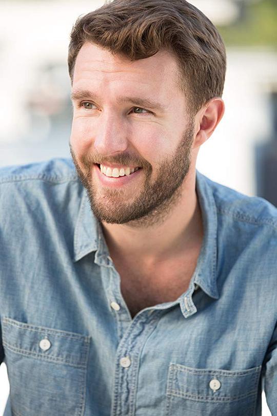 查理·海森 Charlie Hewson照片