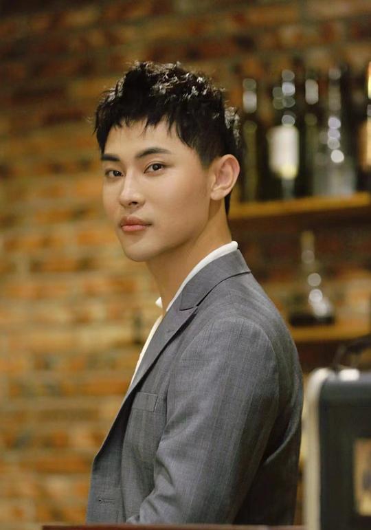 王晟赫 Shenghe Wang照片