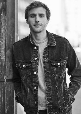 鲍比·斯莱斯基 Bobby Slaski照片