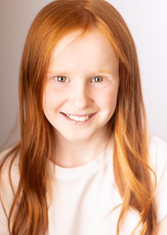 埃卜哈·康诺利 Eabha Connolly照片