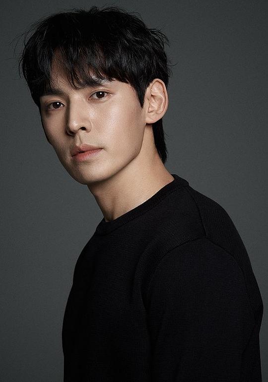 姜亨硕 Kang Hyung Suk照片