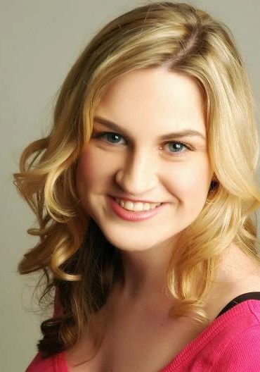 莉兹·沃特沃思 Lizzie Waterworth照片