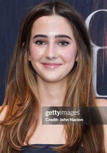 卡罗琳·福克 Caroline Falk照片