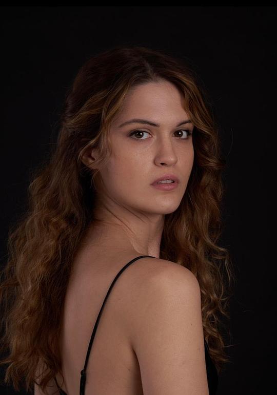 斯塔萨·尼科利奇 Stasa Nikolic照片