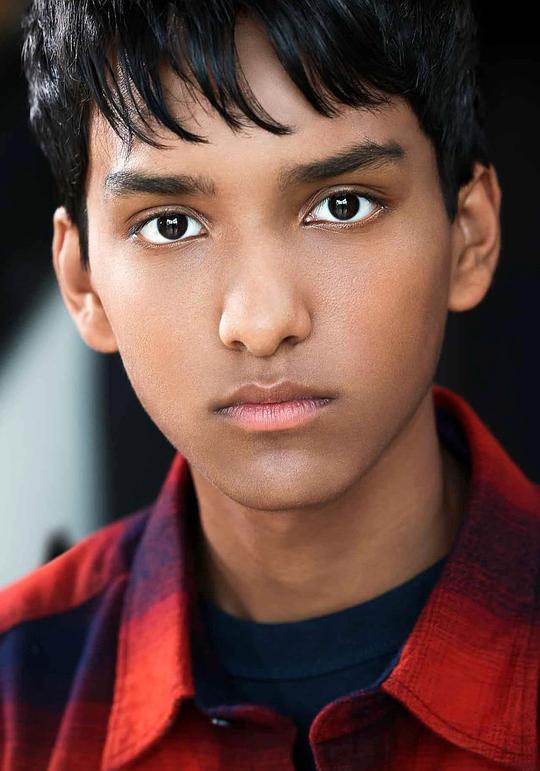 劳尔·蒂亚尔 Raul Dial照片