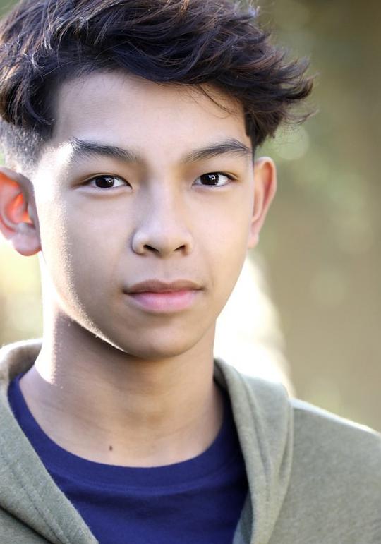 乔齐亚·拉戈诺伊 Joziah Lagonoy照片