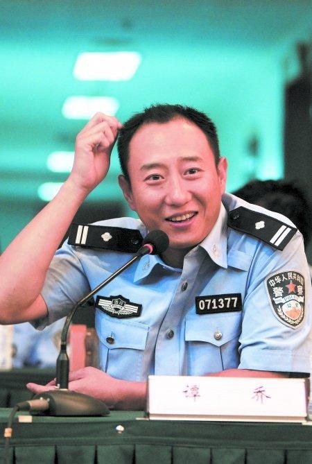 谭乔 Qiao Tan照片