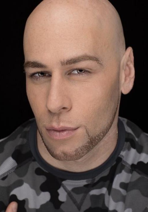 塞尔吉奥·德拉维奇 Sergio Delavicci照片