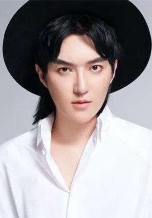 肖骁 Xiao Xiao照片