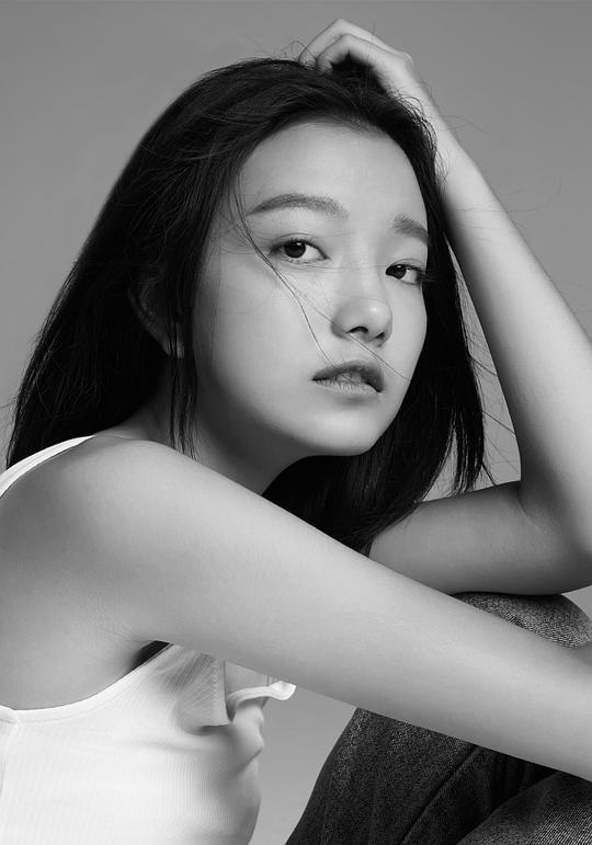 周美君 Meijun Zhou照片