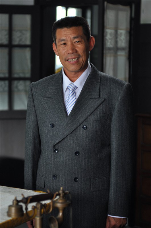 杨清文 Qingwen Yang照片