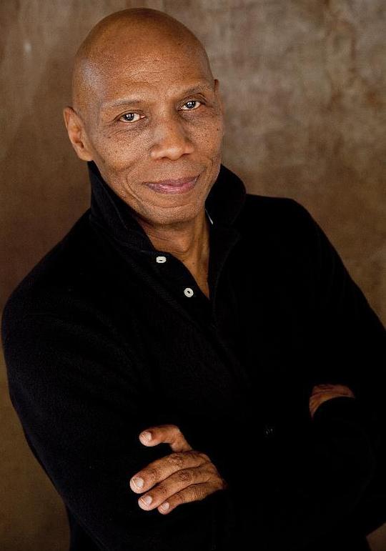 史蒂文·艾沃里 Steven Ivory照片