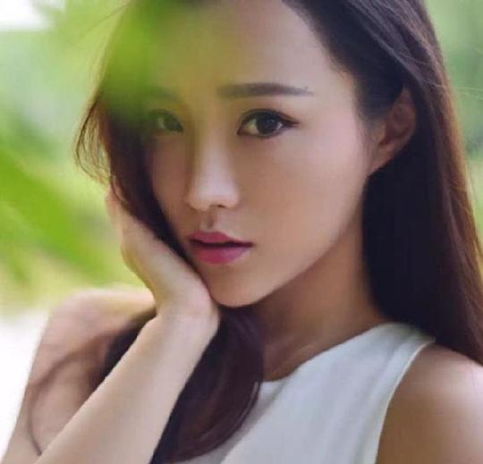 靳庆玲 Qingling Jin照片