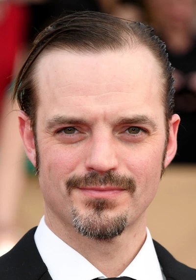 詹姆斯·麦克马明 James McMenamin照片