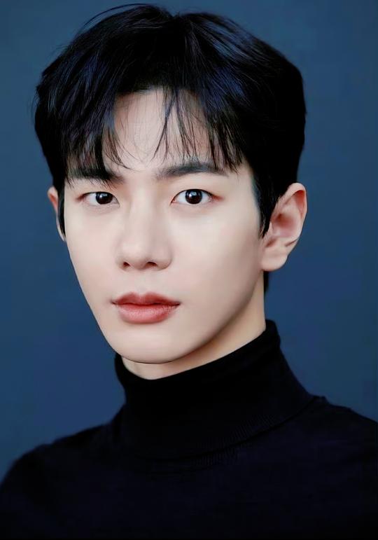 崔普闵 Bo-min Choi照片