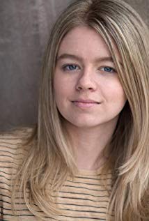 塞拉·希乌尔曼 Sierra Heuermann照片