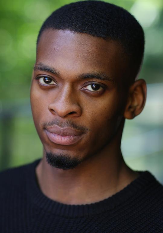 丹尼尔·阿德奥松 Daniel Adeosun照片