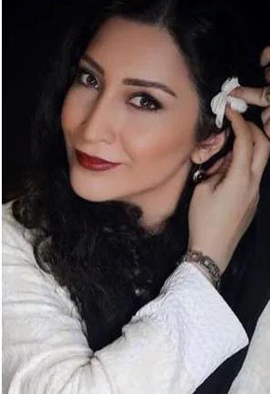 巴哈兰·巴尼艾哈迈迪 Baharan BaniAhmadi照片