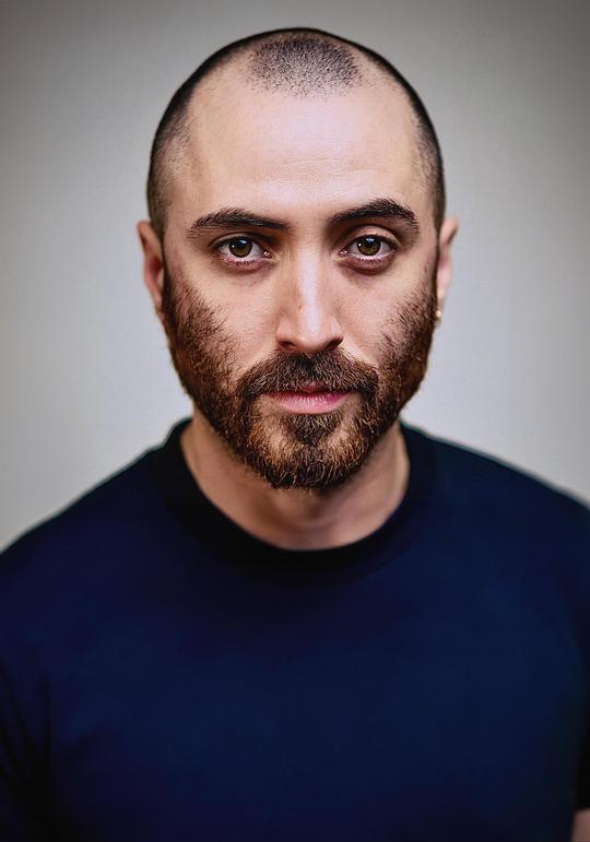 克里斯·甘恩 Chris Gun照片