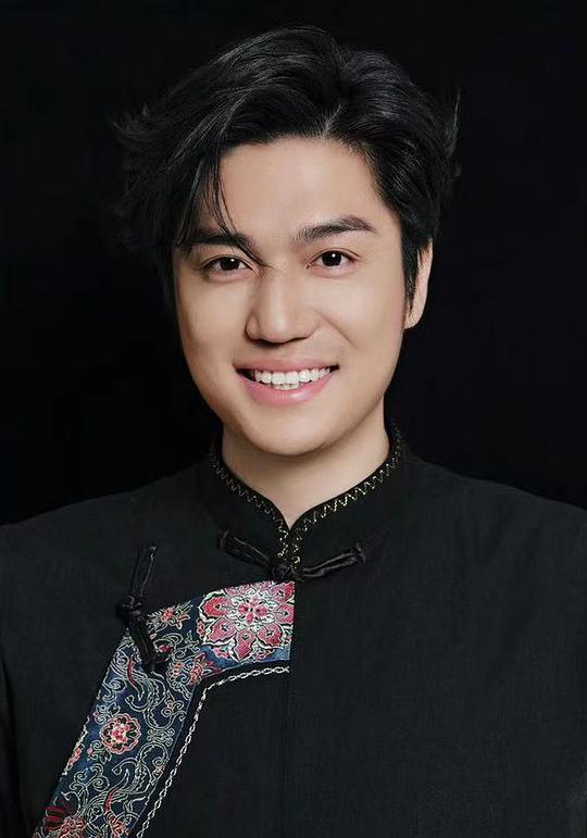 杨程成 Chengcheng Yang照片