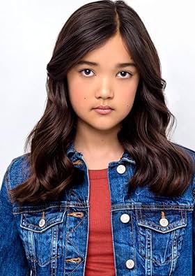 米娅·明美·布朗 Mia Akemi Brown照片