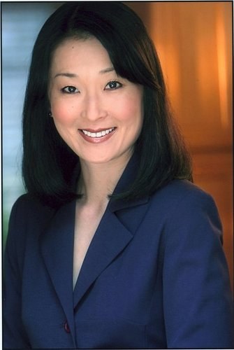 希拉·安布罗西诺 Hira Ambrosino照片