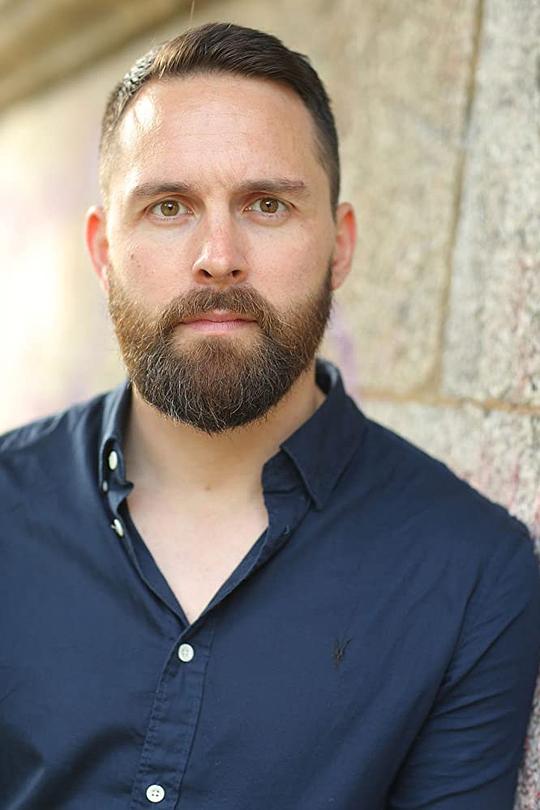 尼尔·林波 Neil Linpow照片