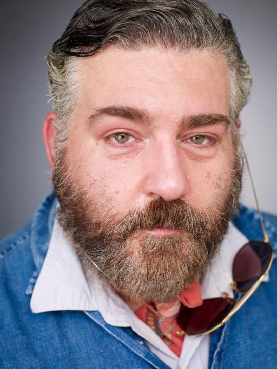 西奥多·布卢科斯 Theodore Bouloukos照片