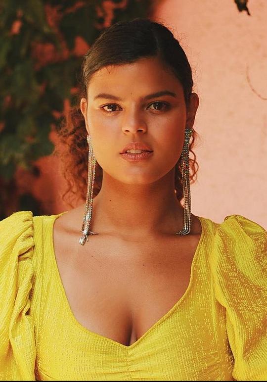 阿曼达·马迦良埃斯 Amanda Magalhães照片