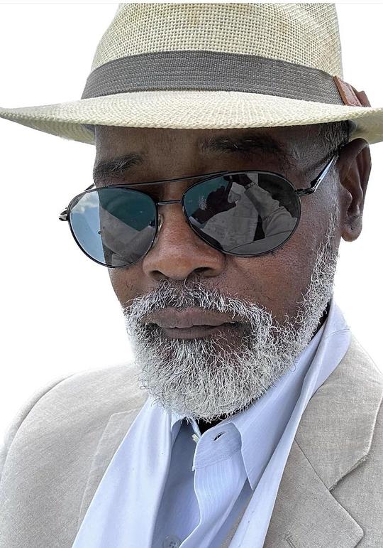 约翰·曼奇翁 John Menchion照片