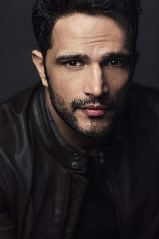 吉丁·古拉蒂 Jitin Gulati照片