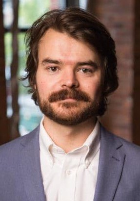 R.J.丹尼尔·汉纳 R.J. Daniel Hanna照片