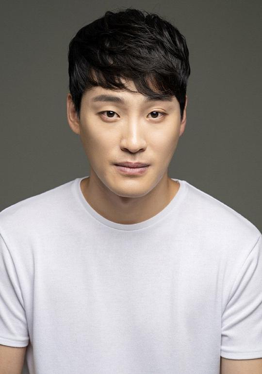 韩圭源 Kyu-won Han照片