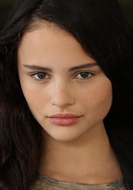 加布里埃尔·埃霍尔斯 Gabrielle Echols照片