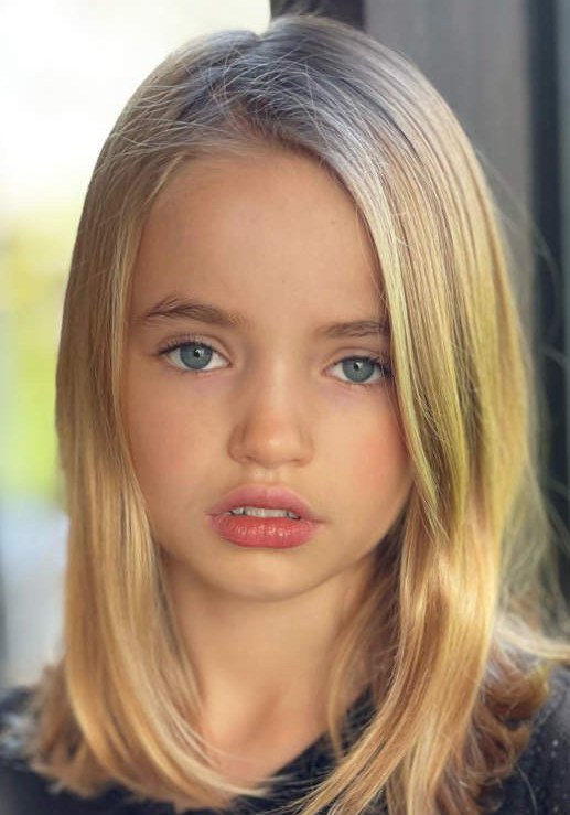 内尔·费希尔 Nell Fisher照片