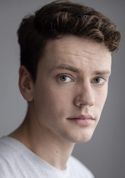 理查德·克劳奇利 Richard Crouchley照片