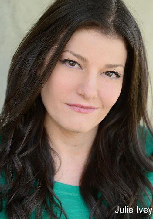 朱莉·艾薇 Julie Ivey照片