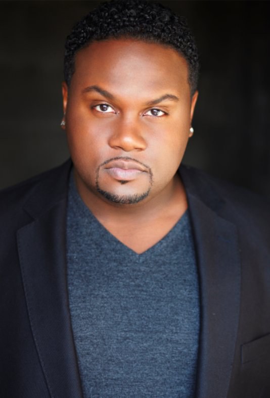 崔斯坦·D·拉勒 Tristan D. Lalla照片