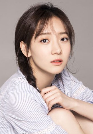 董钒 Fan Dong照片