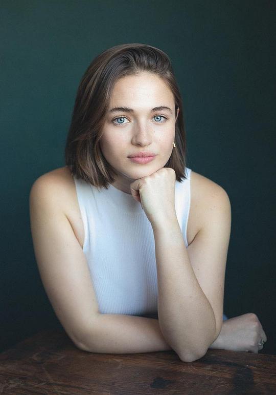 米莉·肯特 Millie Kent照片