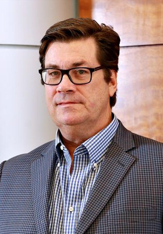 斯基普·霍兰兹沃斯 Skip Hollandsworth照片