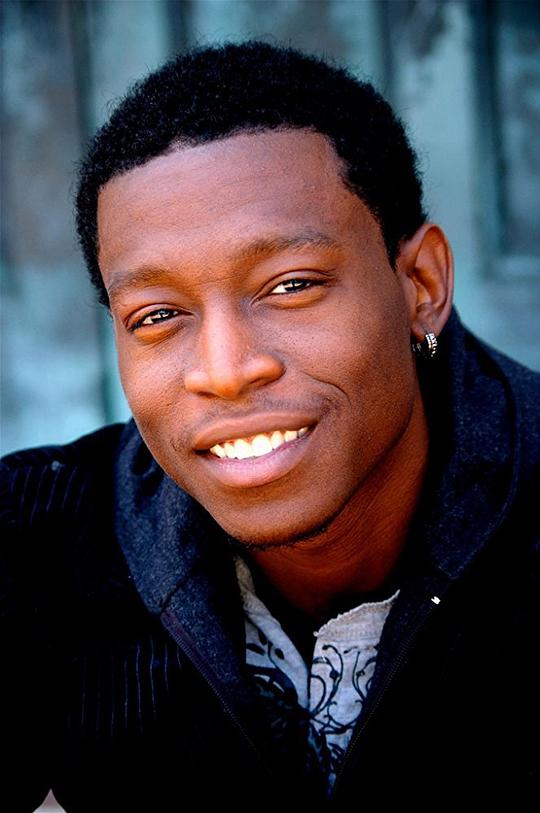 马丁·巴特斯·布拉德福德 Martin Bats Bradford照片