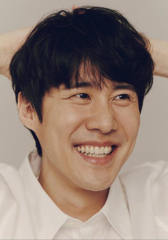 罗哲 Na Chul照片