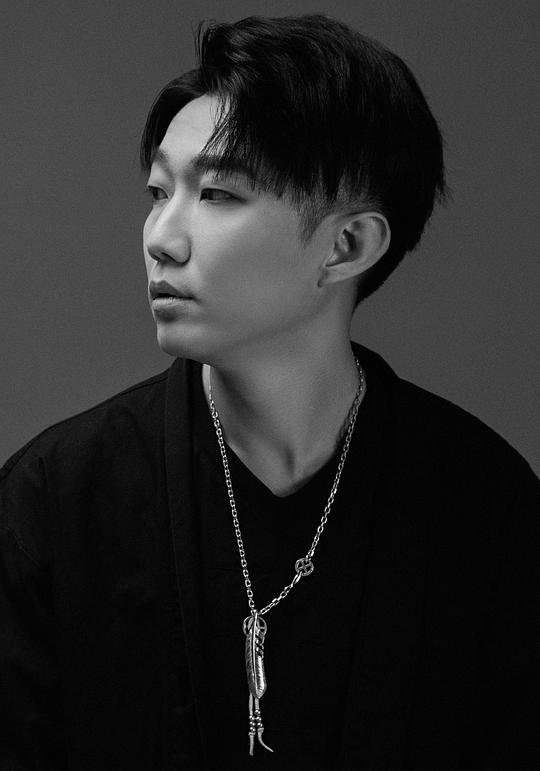 线雨轩 Yuxuan Xian照片