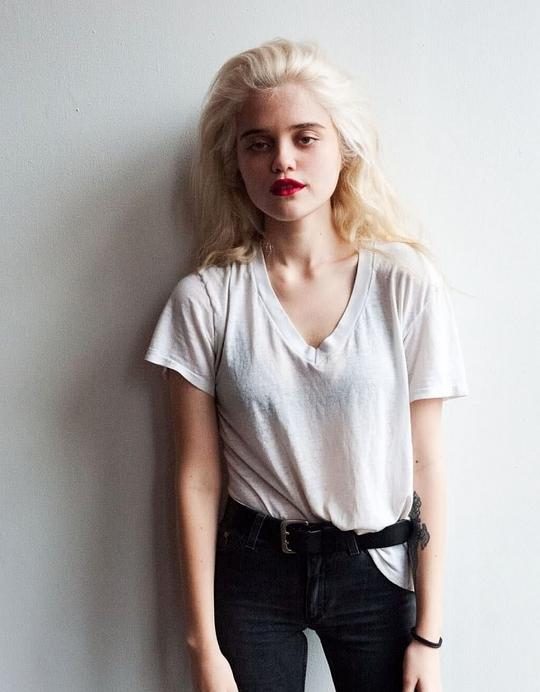 斯凯·费雷拉 Sky Ferreira照片